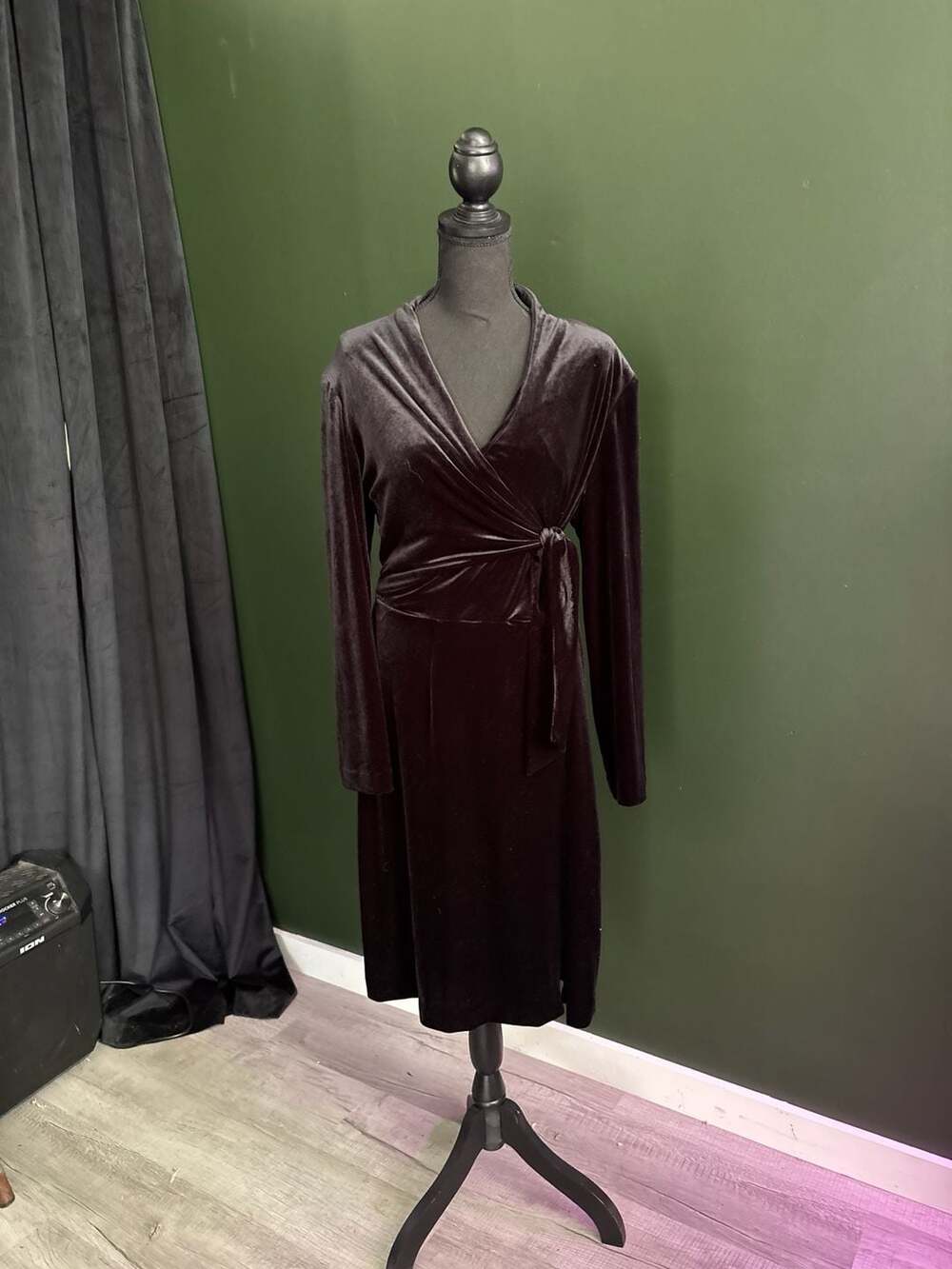 KS Collection Black Velvet Long Sleeve Wrap Dress Size 14